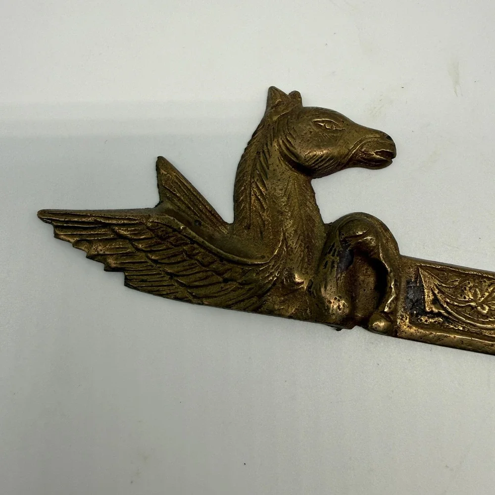 Unbranded antique brass
